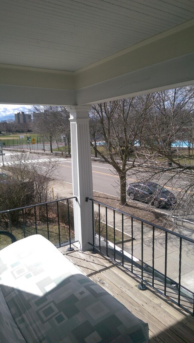 Photo - 333 Alewife Brook Pkwy Unit 2