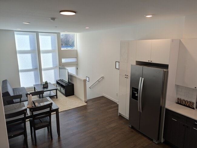 Photo - 2227 25th Ave S