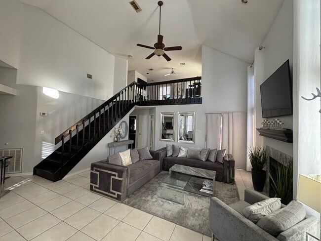 Photo - 30422 Arborg Dr