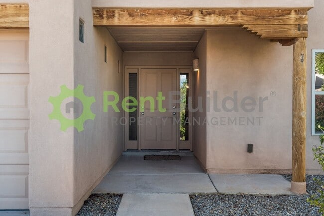 Photo - Model Perfect Living in Beautiful Loma Pinon