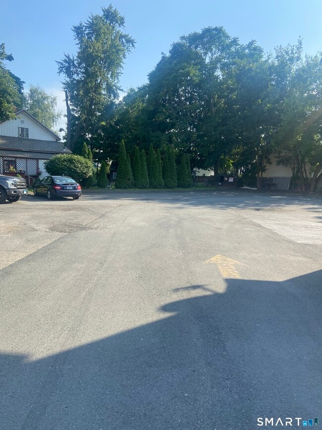 Photo - 101 Poquonock Ave