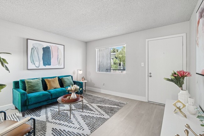 Photo - Ardella on 28th