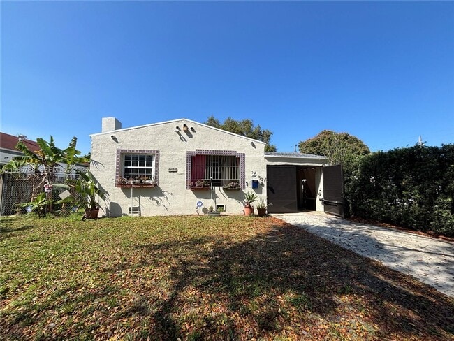 Building Photo - 521 NW 48th St