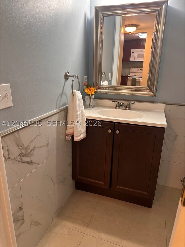 Photo - 10845 SW 112th St Unit 211