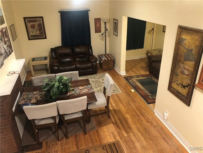 Photo - 855 Ackerman Ave