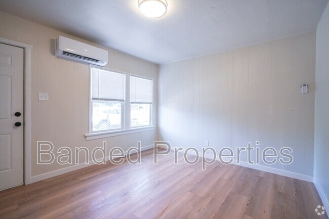 Building Photo - 8927 W 2800 S Rental