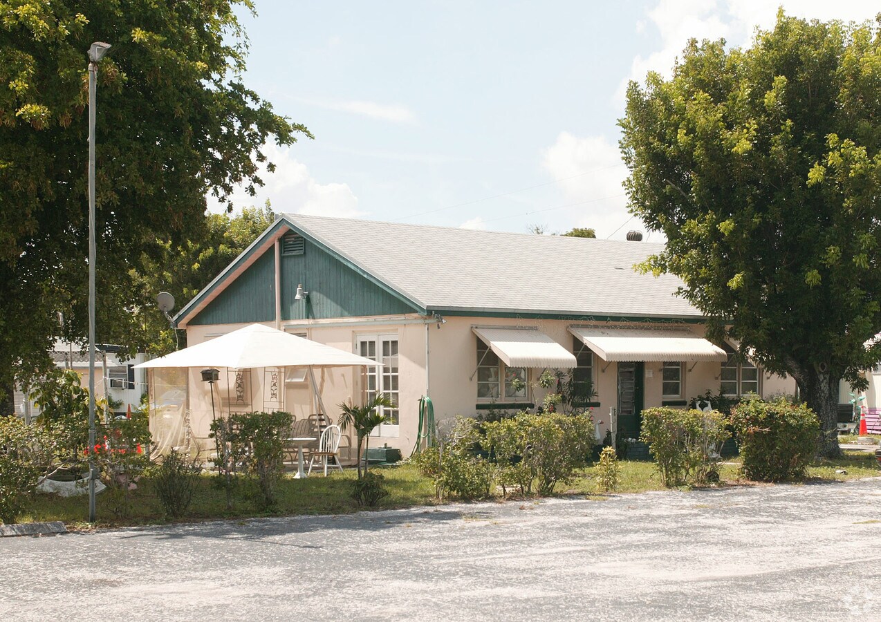 Photo - Paradise Mobile Home Park