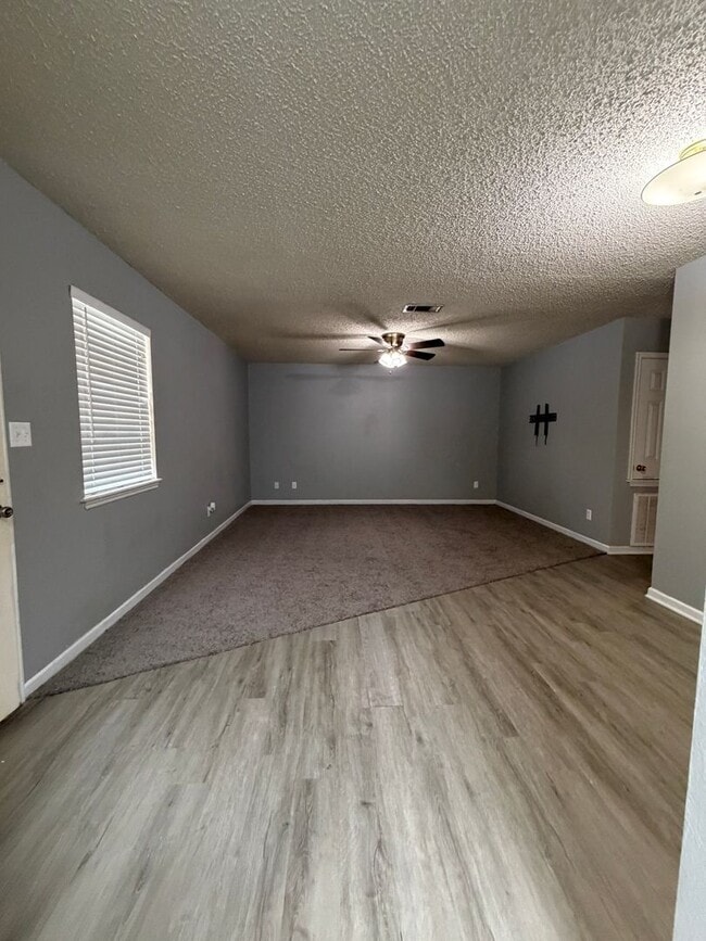 Photo - Kinney Street A &amp; B Unit A