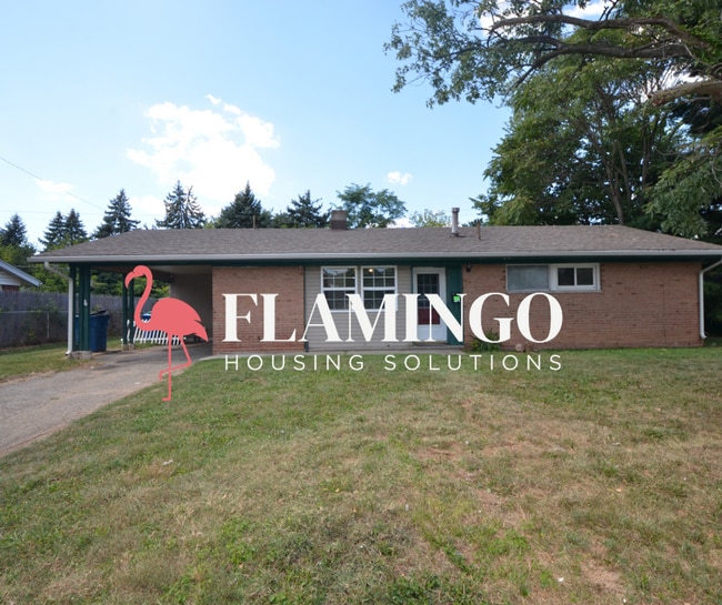 Building Photo - Updated 3-Bedroom Home with Central Air in...
