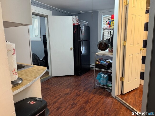 Photo - 112 Rockwell St