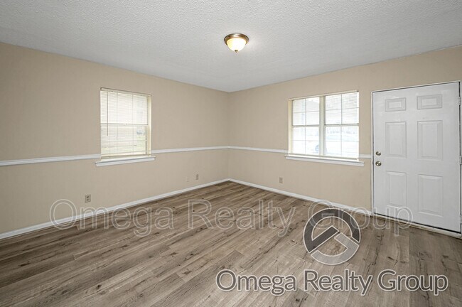 Photo - 600 S Broadway Ave Unit Apt B6