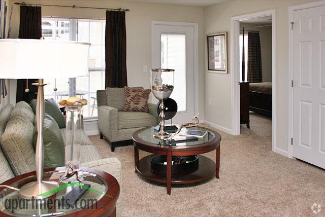 Living Room - Burke Ridge Crossing