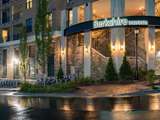 Building Photo - Berkshire Dilworth