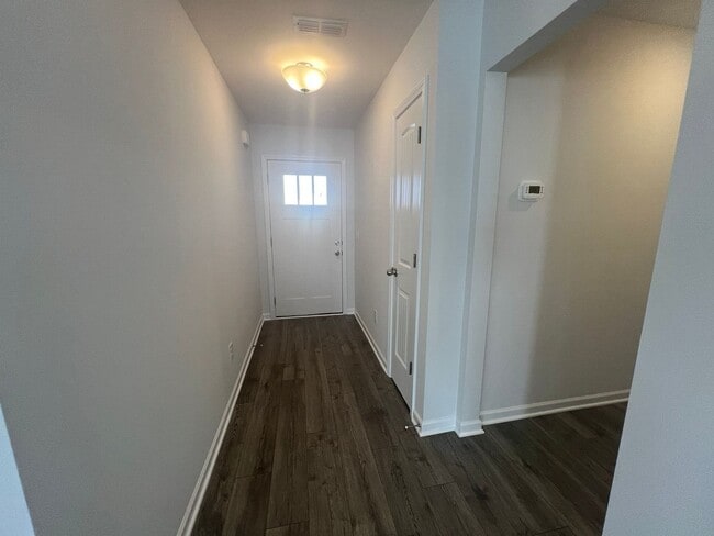 Photo - 23 Country Cir