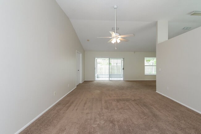 Photo - 4814 11th Ave Cir E