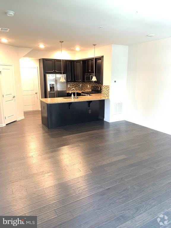 Building Photo - 13727 Endeavour Dr Rental