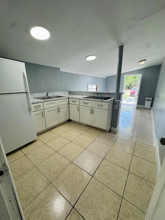 Photo - 7714 Acadian Dr