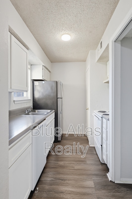 Photo - 8030 Cambridge Cir Unit A