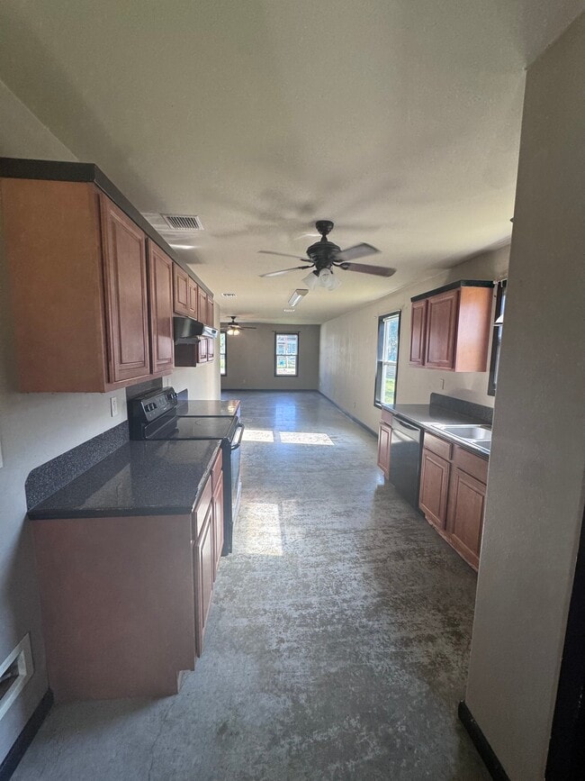 Photo - 144 Miller Ln