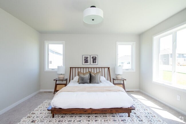 Building Photo - 4 Bed 3 Bath Single Family Home - Rent Wit...