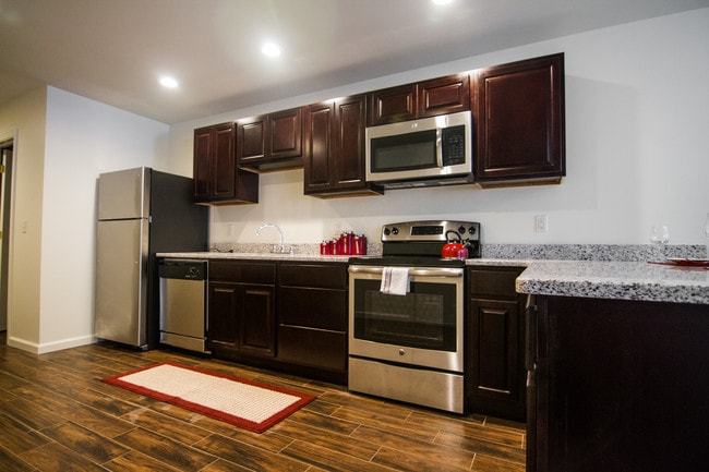 Photo - Meadowbrook Gardens