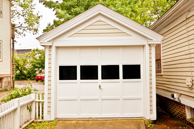 garage view - 711 W South St