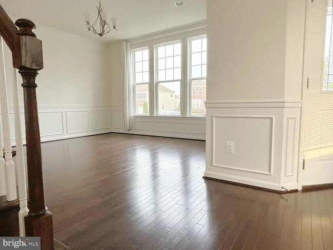 Photo - 24887 Coventry Grove Ct