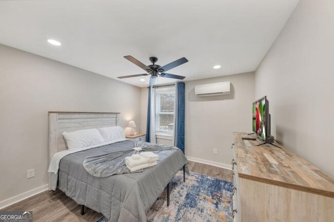 Photo - 243 N Georgia Ave Unit APT C