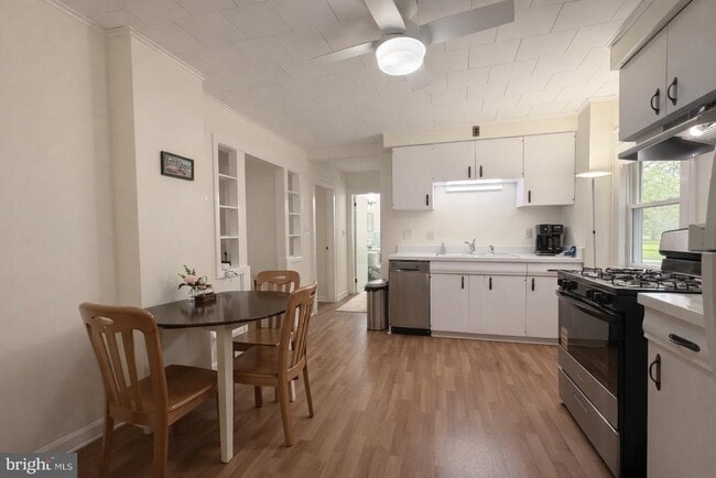 Photo - 131 Livingston Ave Unit 1/F