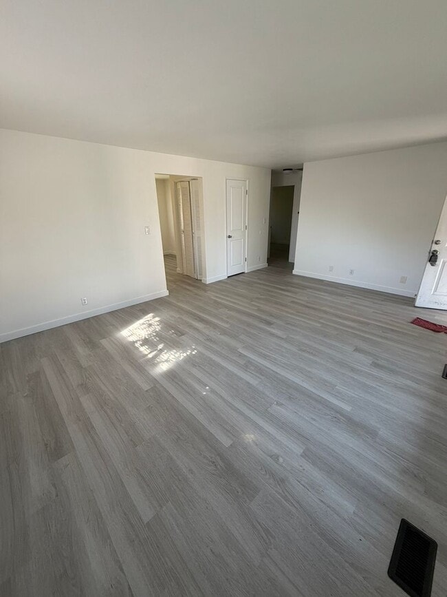 Photo - 2 Bedroom in Albany!