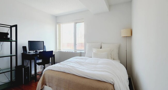 Photo - 225 Eighth Avenue Unidad 14E