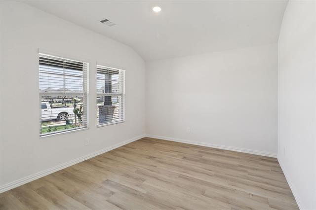 Photo - 2230 Currents Rd