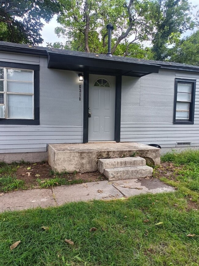 Building Photo - Newly Remodeled 3 Bed / 1 Bath Home with Large Backyard – All Electric!