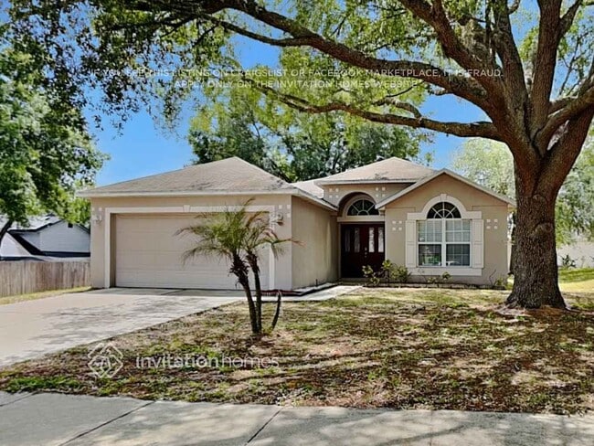 Building Photo - 1710 W Marshall Lake Dr