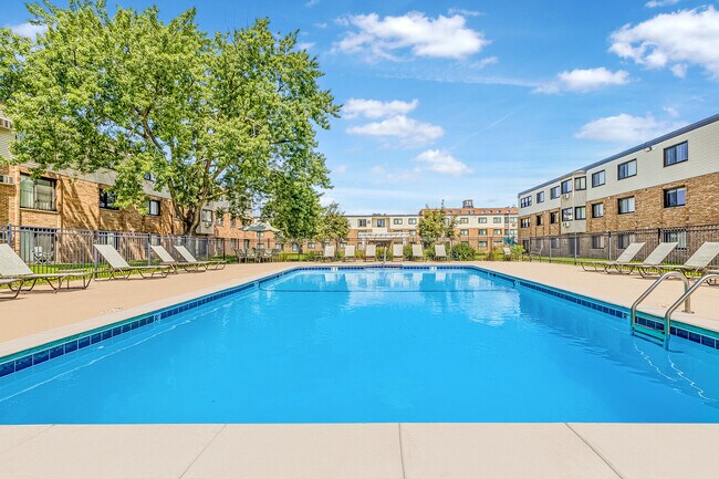 Ridgebrook Apartments