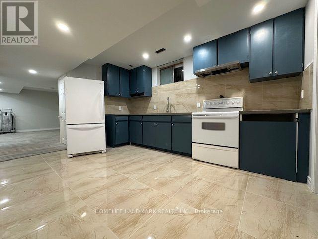 Photo - 542 Wingrove Crescent
