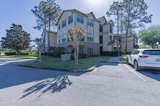 7800 Point Meadows Dr Unidad 1232