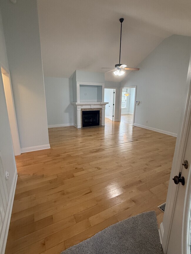 Photo - 66 Waxflower Dr