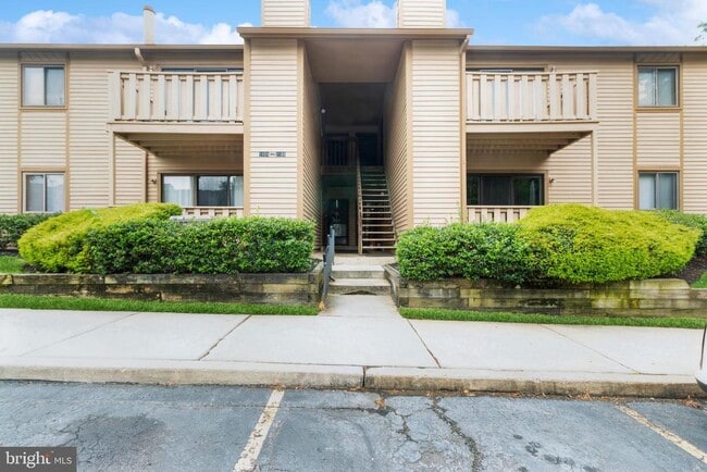 Building Photo - 2103 Woodhollow Dr Rental