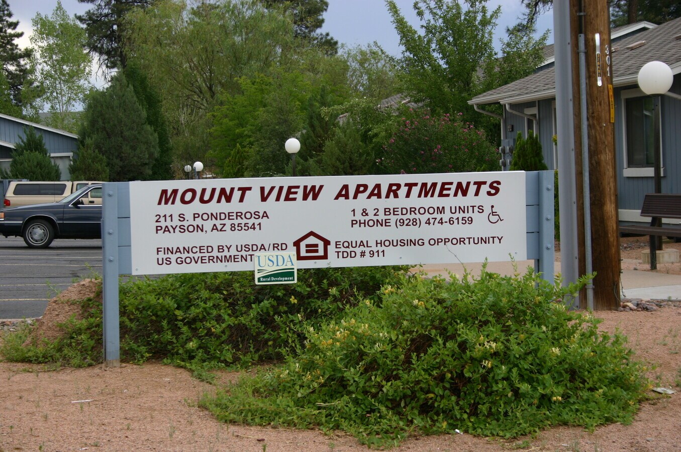 Mount View Apartments - Mount View Apartments