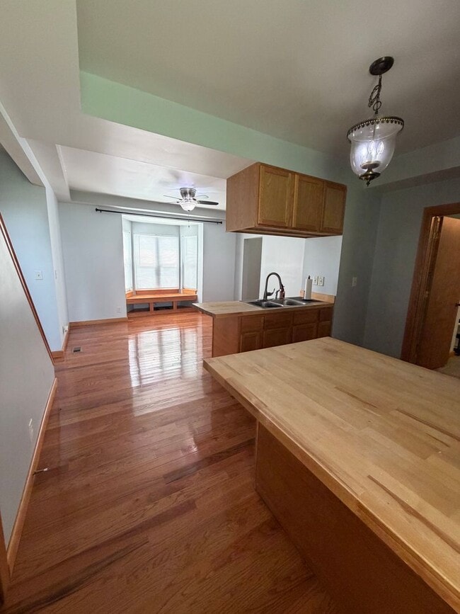 Photo - 1323 N 3rd St