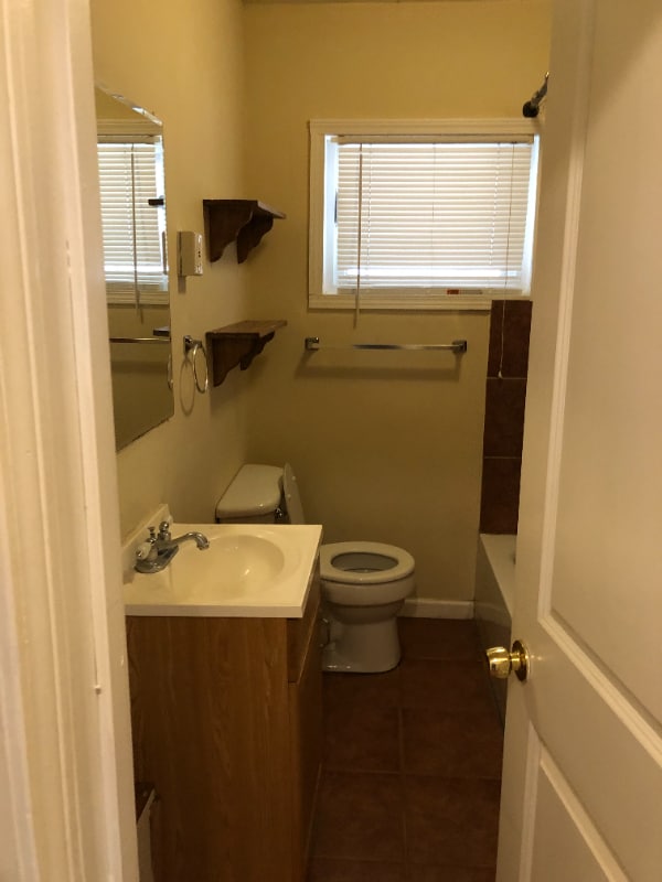 Photo - 1417 Hardee St NE