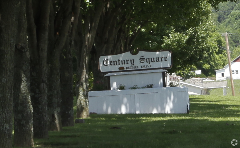 Century Square Apartments - Century Square Apartments