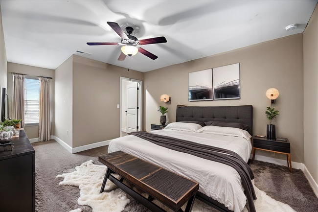 Photo - 134 Barberry Ln