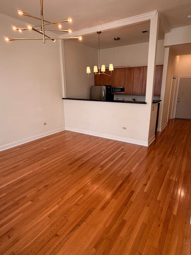 Building Photo - 1BD/1BA Condo in Warehouse District