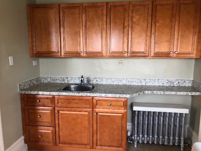 Photo - 1200 W 10th St Unit 2