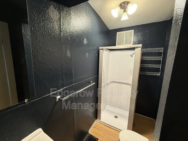 Photo - 1041 Hamilton Ave NW Unit Apt 3 (Rear)