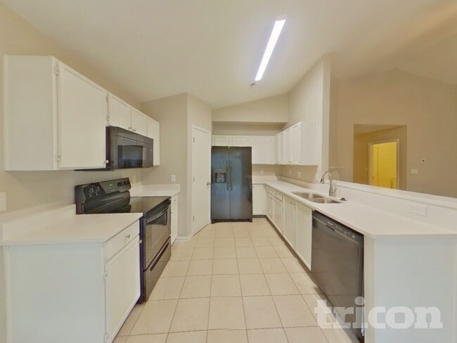 Photo - 2020 Chapel Creek Rd