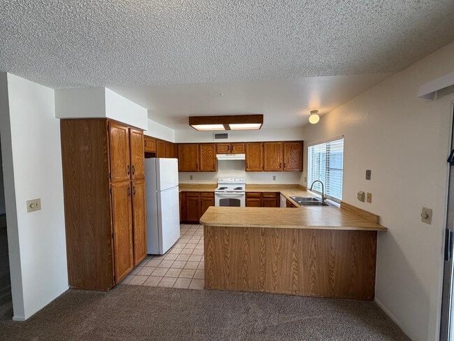 Photo - 5102 E Bannock St