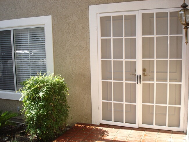 Photo - 1838 Coolcrest Way